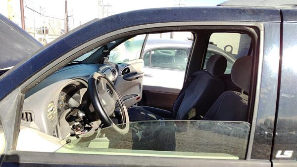 2002-2009 Chevy Trail Blazer Driver Left Front Side Window Door Glass Oem — photo 1