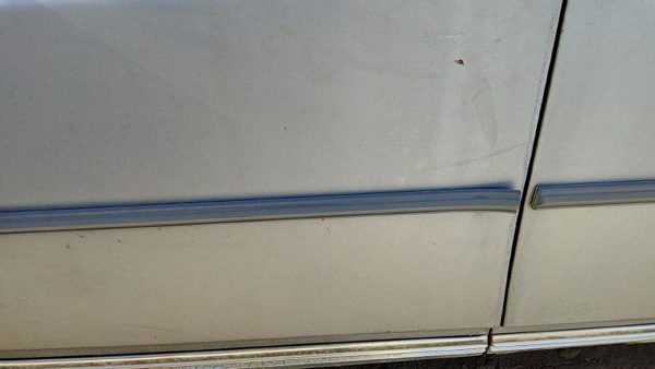 83-87 Mercury Grand Marquis Driver Left Front Middle Moulding From Door Oem Trim — photo 2