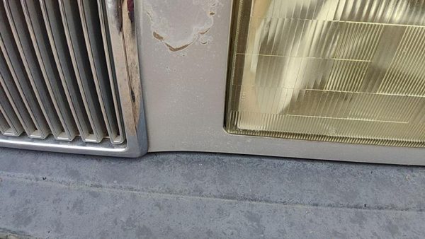 90-92 Volvo 740 Driver Left Front Headlight Trim Surround Panel Door — photo 4