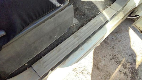 2004 Nissan Titan Passenger Right Lower Sill Step Moulding Trim Panel W Graphite — photo 3