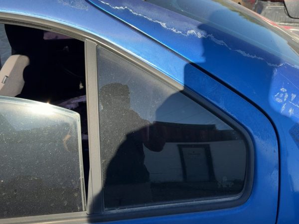 1999-2011 Vw Jetta Driver Left Rear Vent Window Back Door Glass With Frame Oem — photo 1