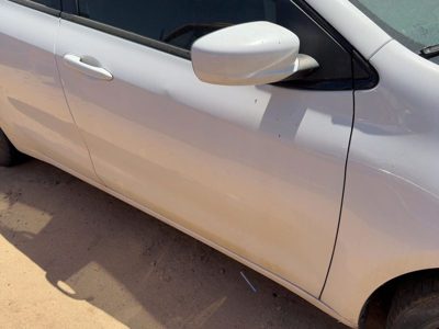 2013 Dodge Dart Front Door RH White PW7