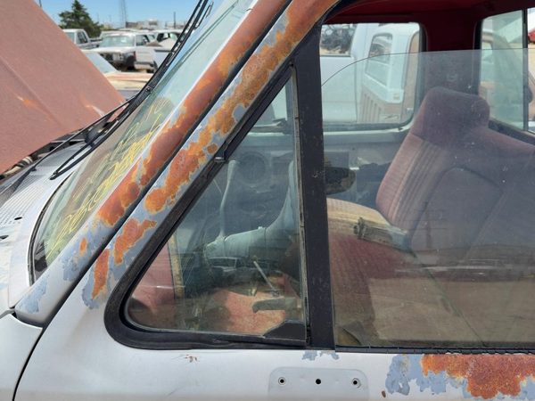 80-91 Ford F150 Driver Left Front Vent Window Small Door Glass With Frame Oem — photo 1