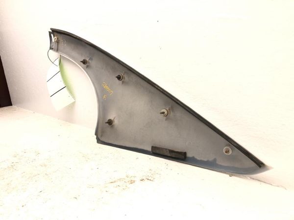 2001 Ford Mustang Passenger Right Rear Corner Quarter Panel Moulding C Post Oem — photo 3