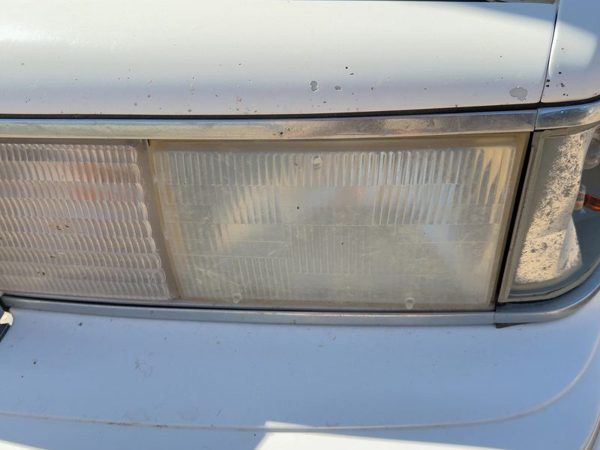 1994 Lincoln Town Car Headlamp Assembly LH — photo 2