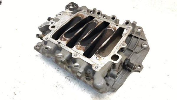 1993-1994 Pontiac Bonneville Lower Intake Manifold Oem 3.8L 24502025 — photo 2
