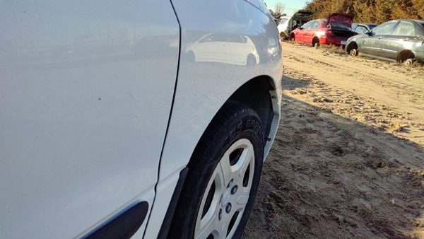 2004-2007 Ford Freestar Passenger Right Front Fender Oem Wt White 6F2z16005aa — photo 11
