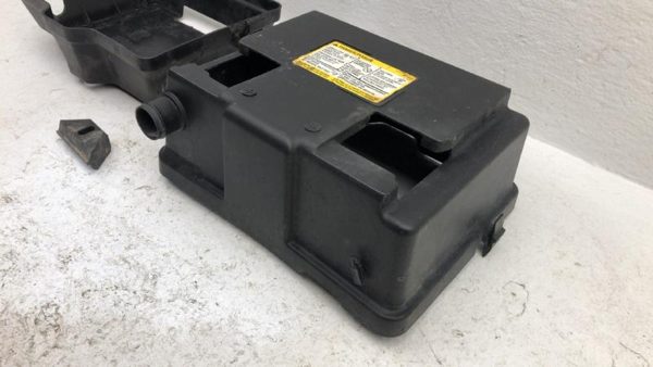 2004-2012 Gmc Canyon Complete Battery Box Mount Tray With Hold Down Oem 3.7L — photo 10