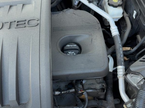 2010-2017 Chevy Equinox Engine Cover Top Plastic Shield Oem 2.4L 12601949 — photo 4