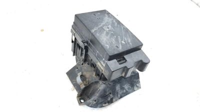2004 Buick Rainier Engine Fuse Box Power Distribution Panel Oem 5.3L 15120875