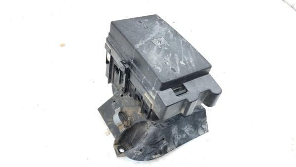 2004 Buick Rainier Engine Fuse Box Power Distribution Panel Oem 5.3L 15120875 — photo 1