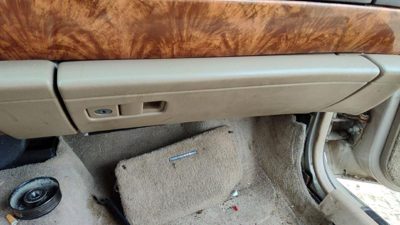 91-96 Buick Park Ave Glove Box Assembly Complete Door With Latch Oem Tan