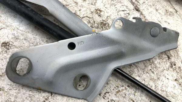 10-18 Dodge Ram 4500 Pair Of Hood Hinges Right Left Set Assembly Oem White Pw7 — photo 6