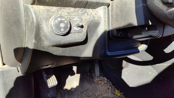 2009-2010 Gmc Acadia Lower Dash Under Column Knee Bolster Trim Panel Oem Black — photo 3