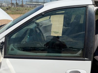 1996-2000 Driver Left Front Side Window Door Glass Oem Solar 04717239