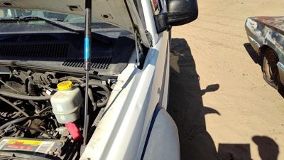 2002-2007 Jeep Liberty Driver Left Hood Hinge Assembly Oem White Pw1 55176929Ac