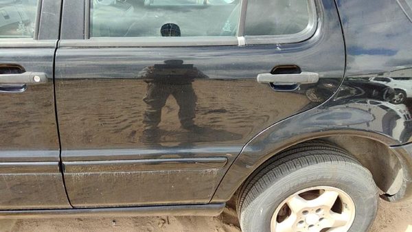 1999 Mercedes-Benz ML320 Rear Door LH — photo 2