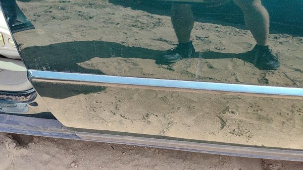98-04 Cadillac Seville Driver Left Rear Moulding From Door Back Trim Strip Green — photo 6