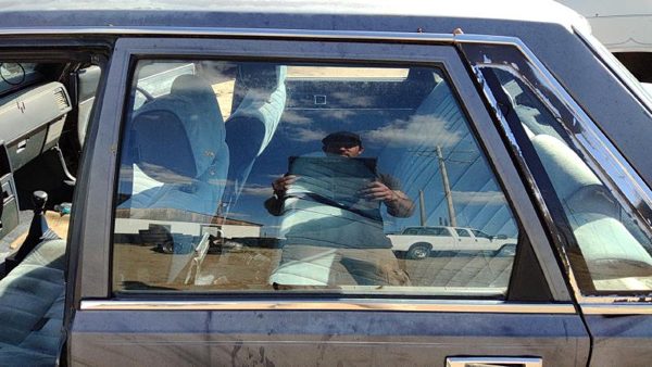 1983-86 Toyota Camry Driver Left Rear Side Window Door Glass Oem Back 6811432010 — photo 2
