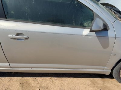 2008 Chevrolet Cobalt Front Door RH Silver 95U