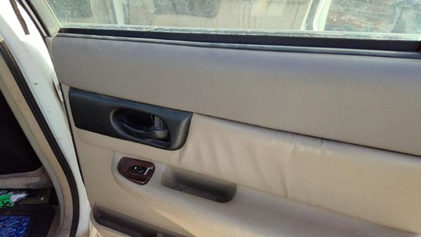 00 Buick Regal Passenger Right Rear Door Trim Panel With Switches Back Taupe 523 — photo 4