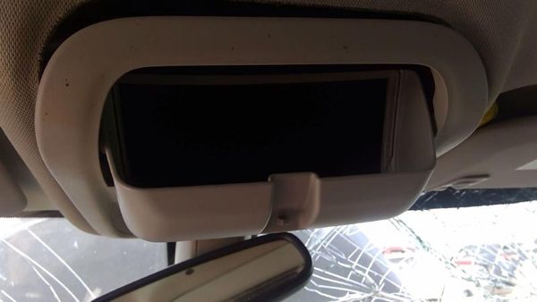 18-19 Buick Regal Center Overhead Console Dome Light Map Lamp Cubby Black Hbx — photo 5
