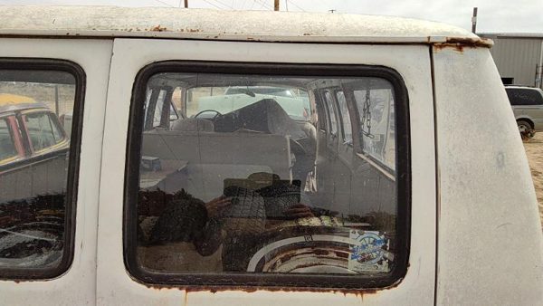 1971-1977 Dodge Van B200 Passenger Right Back Glass Rear Window Oem Dd05109Cl — photo 2