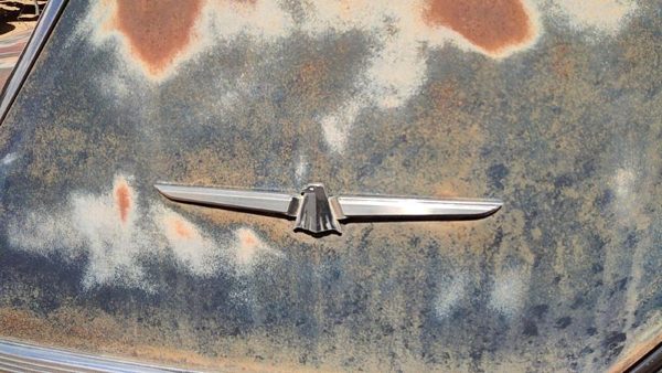 1964 Ford Thunderbird Coupe Passenger Right Side Emblem Badge Oem — photo 2