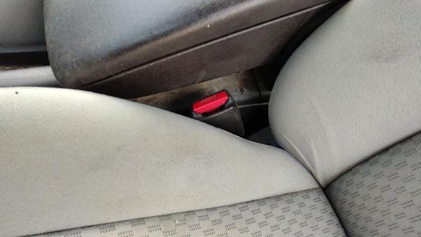 2005-2010 Chevy Cobalt Driver Left Front Seat Belt Buckle Receiver Oem Gray 14C — photo 3