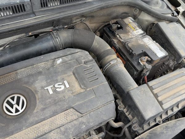 13-17 Vw Jetta Complete Air Intake Cleaner Filter Box Housing With Tube Oem 1.8L — photo 5