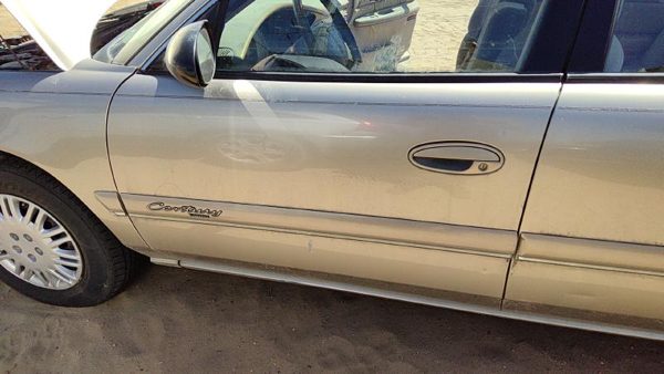 1999 Buick Century Front Door LH Gold 49U — photo 3