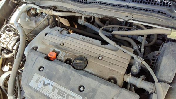 2002-2005 Civic Hatchback Si Valve Cover With Bolts Hardware Oem 2.0L K20A3 — photo 3