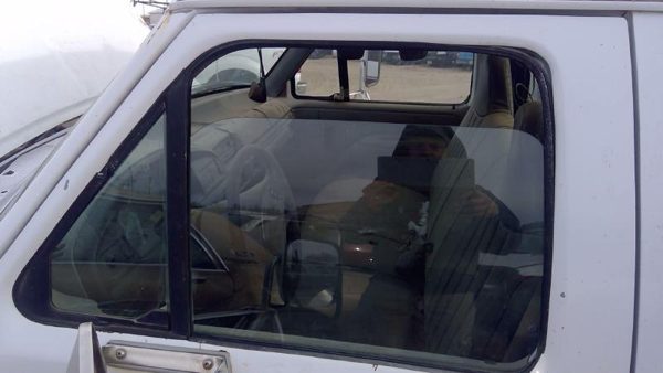 1988-1997 Ford F450 Driver Left Front Side Window Door Glass Oem F4tz1521410a — photo 6