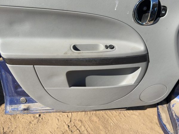 06-08 Hhr Driver Left Front Door Trim Panel With Master Switch Ls Lt Gray 14B — photo 6
