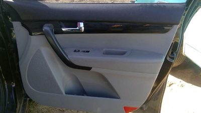 2011 Kia Sorento Passenger Right Front Inside Door Trim Panel Only Oem Black Eb