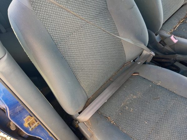04-05 Aveo Passenger Right Front Seat Belt Retractor Shoulder Bucket Gray 82C — photo 1