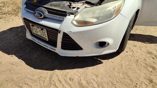 2012-2014 Ford Focus Ford Focus Front Bumper Cover Assembly Oem White Yz — photo 2