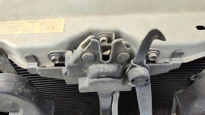 2002-2006 Toyota Camry Hood Latch Assembly With Bracket Oem 5320133909