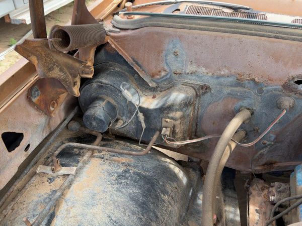 1973-87 Chevy Silverado C20 Blower Motor Heater Box Assembly Engine Side — photo 4