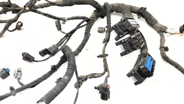 2018 Buick Regal Wiring Harness For Engine Oem 39134916 — photo 5