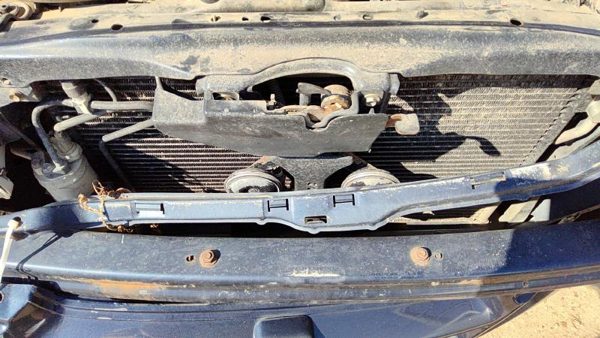 1998-2002 Honda Accord Hood Latch Assembly With Bracket Oem — photo 3