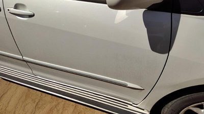2004 Toyota Sienna Front Door RH White 071