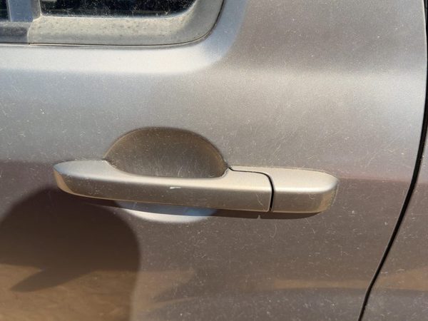 2002-2006 Honda Crv Driver Left Rear Outside Door Handle Oem Back Gold — photo 2