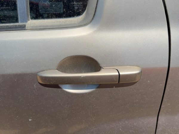 2002-2006 Honda Crv Driver Left Rear Outside Door Handle Oem Back Gold — photo 1