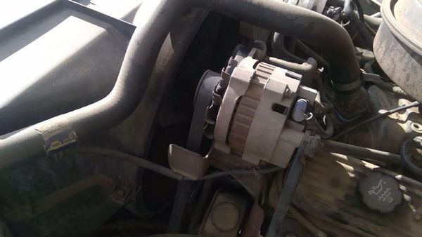 88-97 Sierra 2500 Complete Cooling Fan Blade Assembly With Clutch 5.7L At 4X4 — photo 8