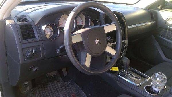 2008 Dodge Charger — vehicle photo 3