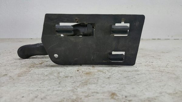 2004 Chevy Silverado 1500 Outside Door Handle 129.GM8M04 RH Front Inside — photo 4