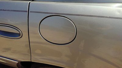 1997 Park Ave Ultra Fuel Tank Door With Hinge Gas Lid Oem Filler Silver 25665816