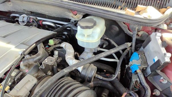 2006-2008 Buick Lucerne Power Brake Booster With Master Cylinder Pair Set Oem — photo 2