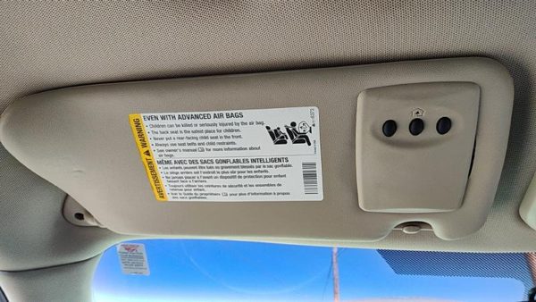 2003-2007 Cadillac Cts Driver Left Sun Visor Oem Neutral 702 88952129 — photo 1